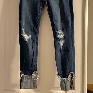 Judy blue distressed jeans